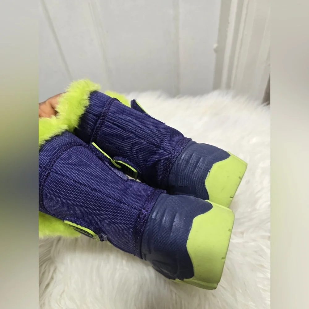 Falls Creek Toddler 3D Dinosaur Monster Winter Snow Boots in blue and green